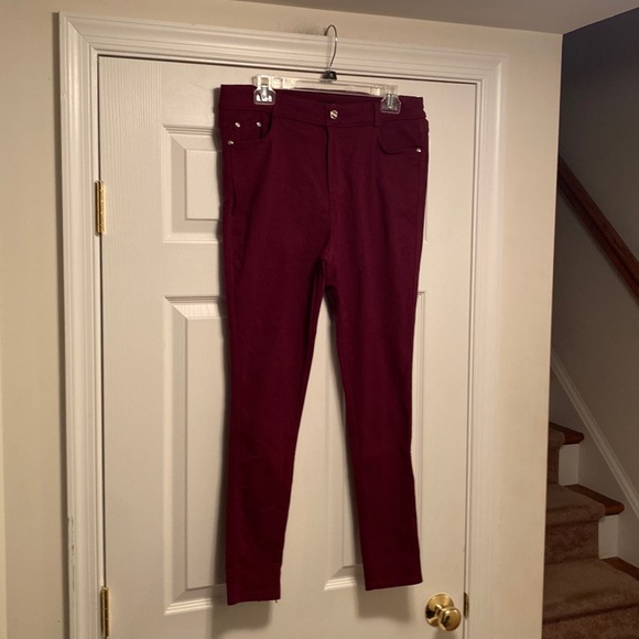 Bae City Denim - Bae City Maroon Pull On Jeggings…size 1X